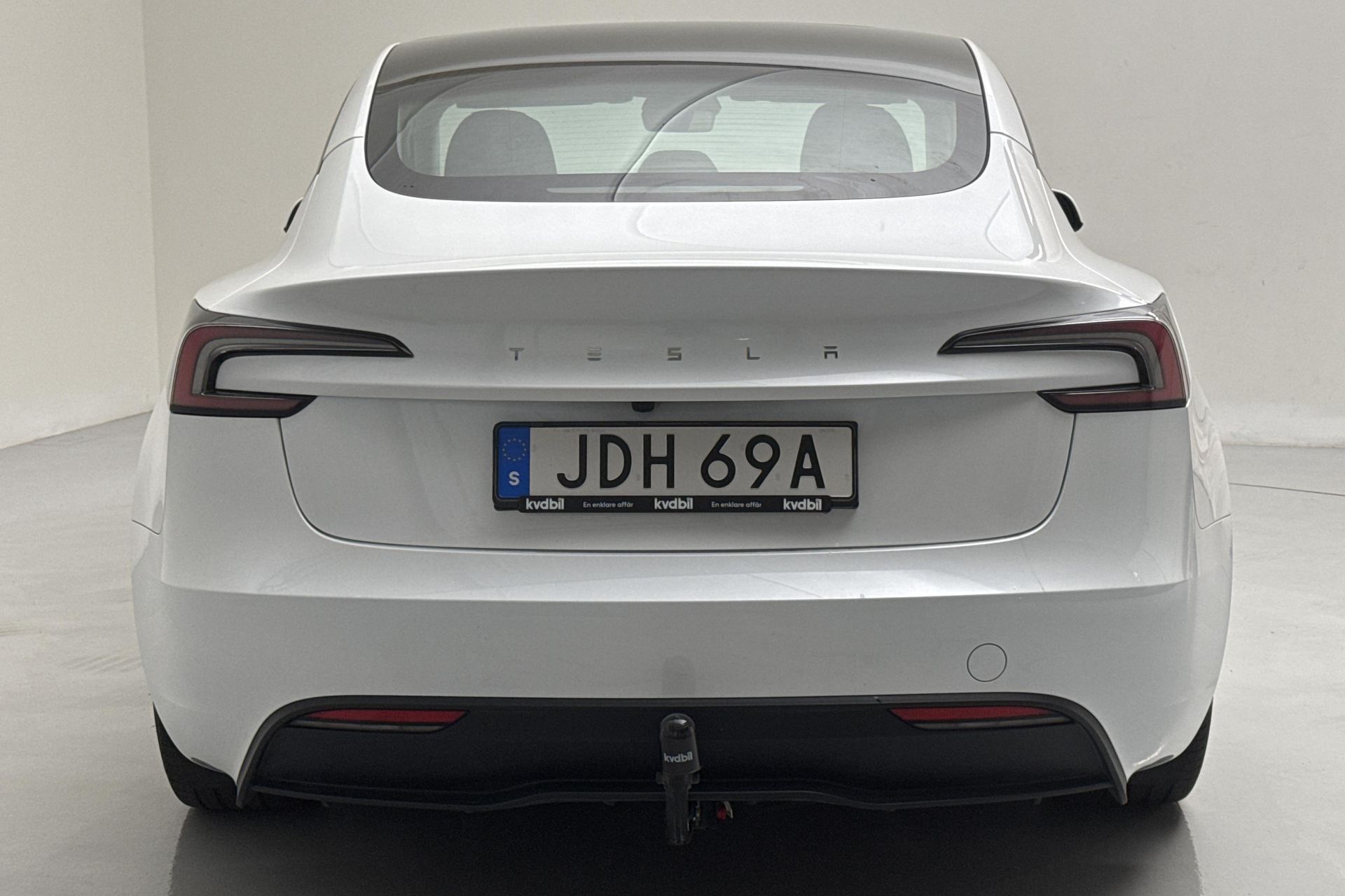 Tesla Model 3 Standard Range 2024, bild 6/10