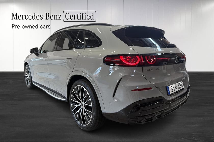 Bild 3 av Mercedes-Benz GLC EQ 400 4MATIC AMG Tjänstebil / Massage / Drag / Lev 29/12-26