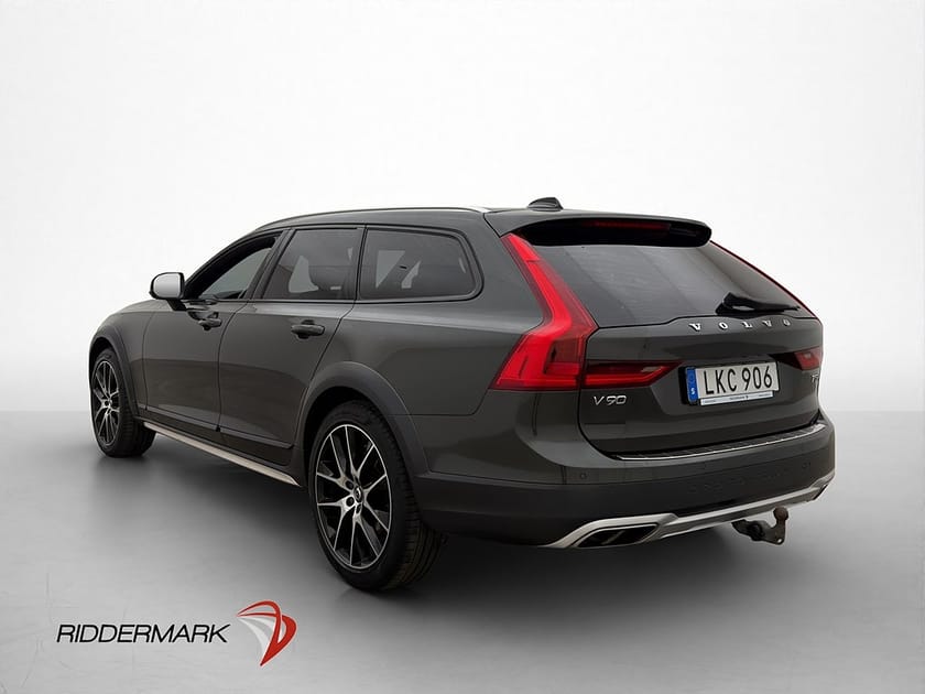 Bild 5 av Volvo V90 Cross Country T5 AWD Drag Värm Pano Kamera Navi