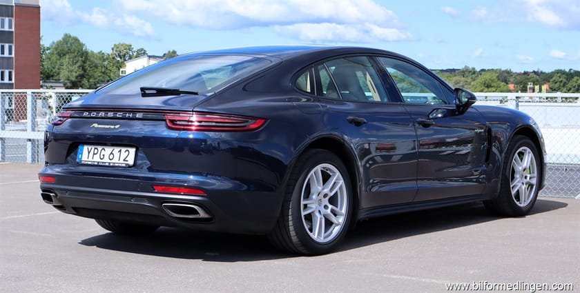 Bild 3 av Porsche Panamera 4 E-Hybrid 4 462hk Panorama S/V-hjul Svensksåld