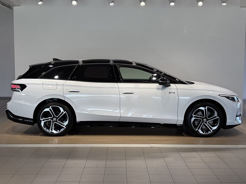 Bild 3 av Volkswagen ID.7 91 kWh 4Motion Tourer GTX 86 BATTERI 340 HK 1 VXL