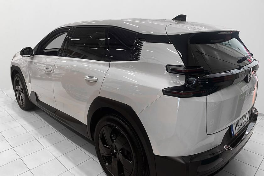 Bild 3 av Citroën C5 Aircross Hybrid 145 e-DCS/Premiumpkt/Ljus klädsel/Drag
