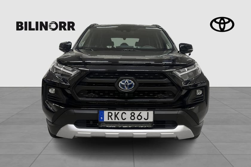 Bild 5 av Toyota RAV4 Hybrid AWD-i Adventure, Vhjul, Mvärm, Drag, Ledramp