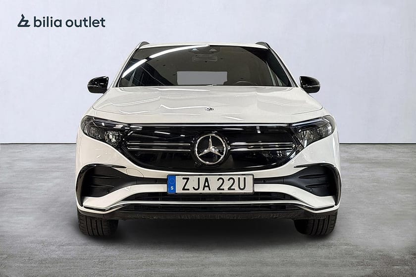 Bild 3 av Mercedes-Benz EQA 300 4MATIC AMG Line 228hk Nightpkt Navi Backkamera MOMS