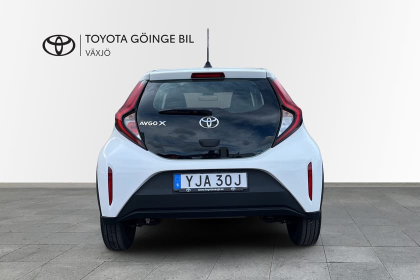 Bild 5 av Toyota Aygo X Play Backkamera