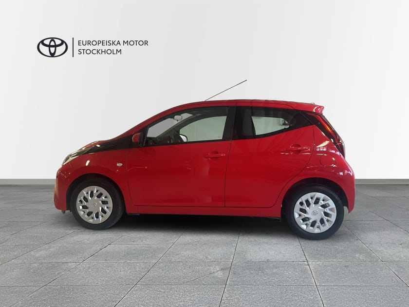 Bild 3 av Toyota Aygo 1.0 VVT-i X-PLAY / VINTERHJUL
