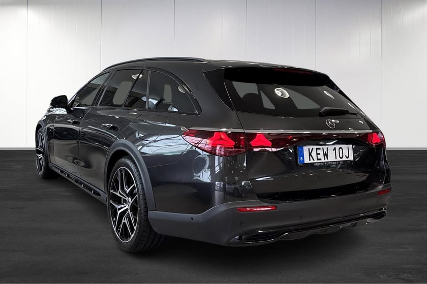 Bild 3 av Mercedes-Benz E 300 d e 4MATIC All-Terrain de | Panorama | Burmester