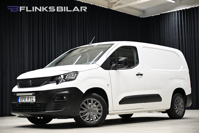 Bild 3 av Peugeot Partner Utökad Last 131HK L2 Servicebil|Inredd|Drag|Värmare|Backkamera|Moms