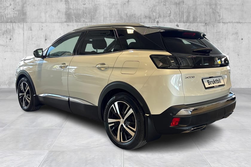 Bilde 3 av Peugeot 3008 HYBRID4 300 GT HYBRID AWD Krok/Massasje/Panorama/Kamera/Navi/ACC++