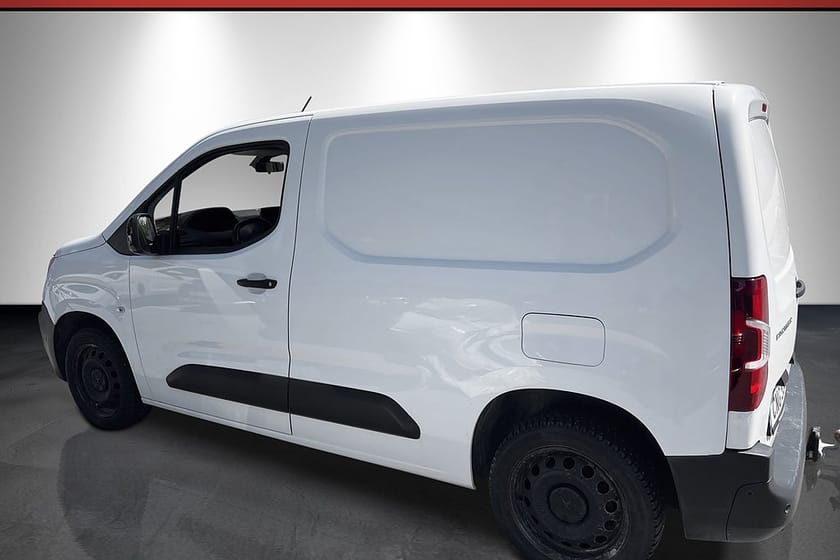 Bild 2 av Peugeot Partner L1 1.5 BlueHDi 100 Momsbil