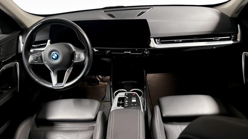 Bild 4 av BMW X1 xDrive25e X-line / Drag / Rattvärme