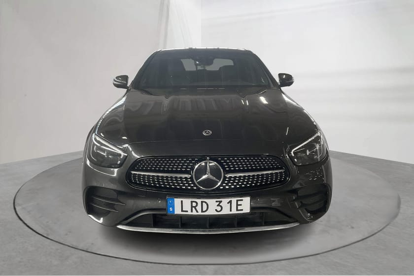 Bild 5 av Mercedes-Benz E 220 d 4MATIC Sedan W213 (200hk) AMG Line