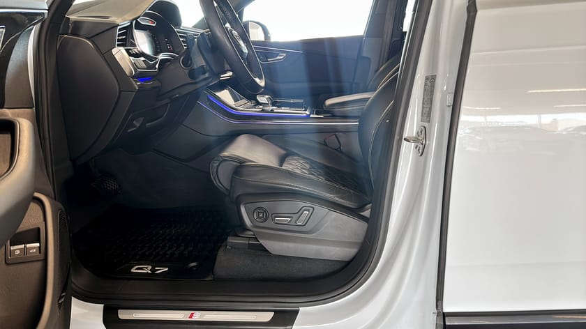 Bild 2 av Audi Q7 60 TFSI e quattro QUATTRO, Komfort på en annan nivå!