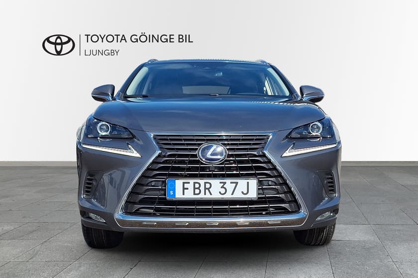 Bild 5 av Lexus NX 300h AWD