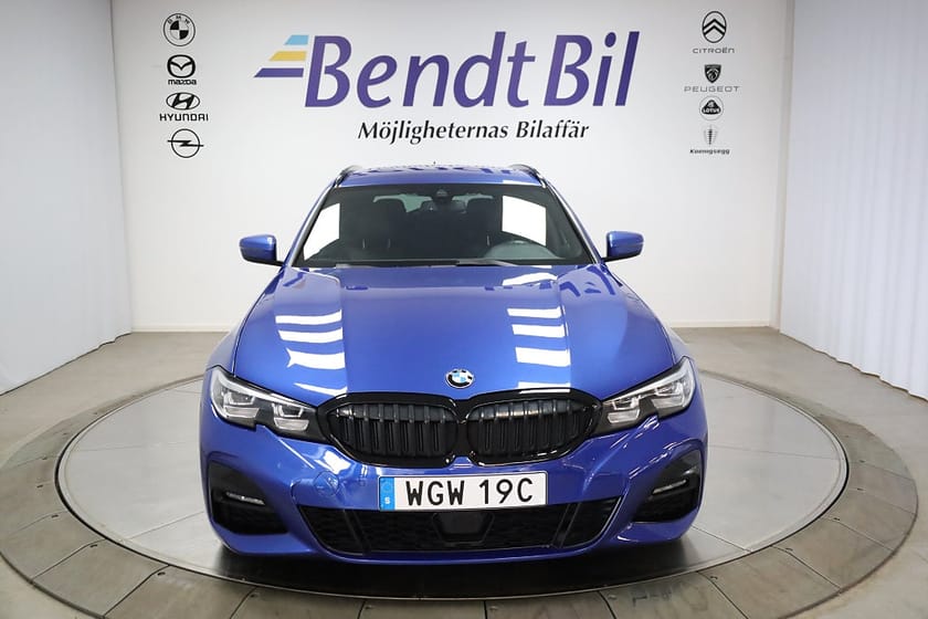 Bild 2 av BMW 320d xDrive Touring M Sport/ Värmare/ Drag/ Adaptiv Farthåll
