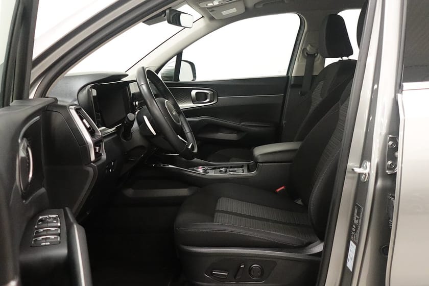 Bild 5 av Kia Sorento PHEV 265hk Action 7-Sits Adap-F Kamera Navi Full Serv