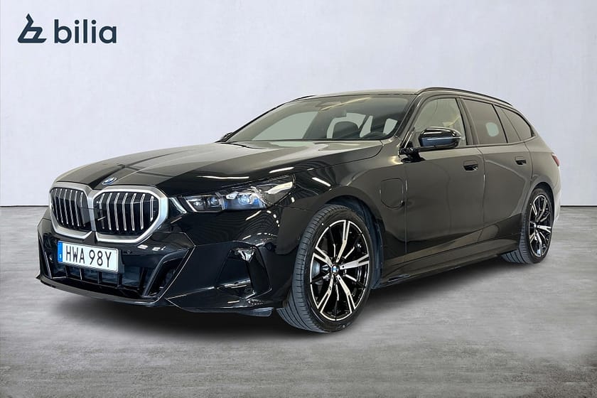 Bild 1 av BMW 530e xDrive Touring Touring/M Sport/DEMO/Drag/Harman Kardon/20"