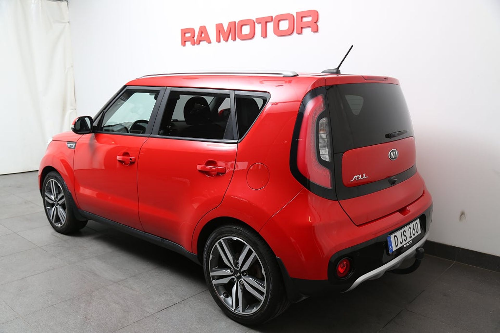 Kia Soul 1,6 GDI 132hk Komfort Aut 2018, bild 4/10