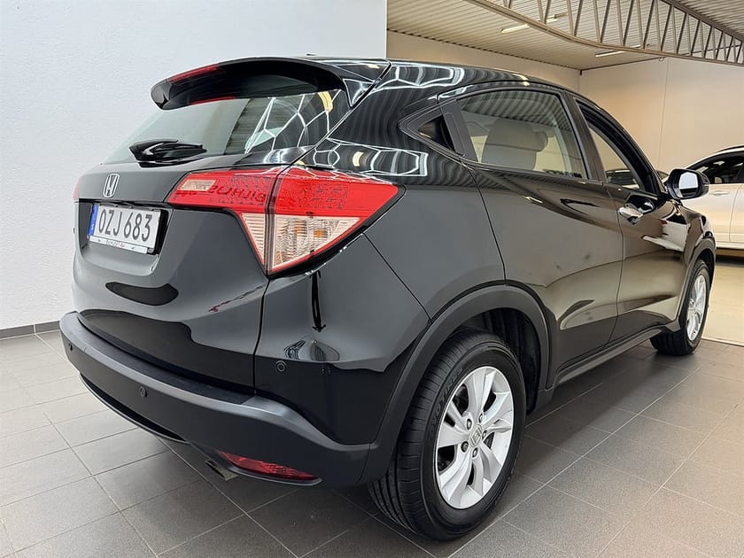 Bild 3 av Honda HR-V 1.5 i-VTEC  131hk 1Brukare/Fullservad/PDC