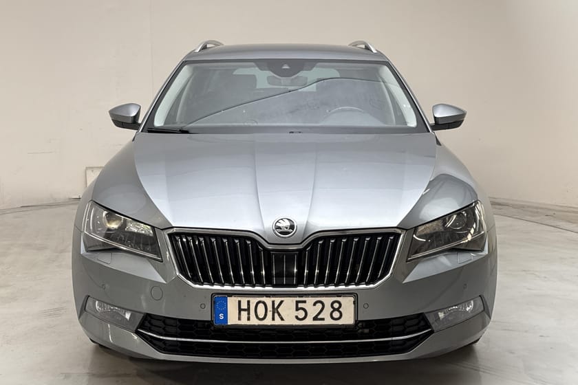 Bild 5 av Škoda Superb Kombi 2.0 TDI 4x4 (190hk) L&K Business Adv