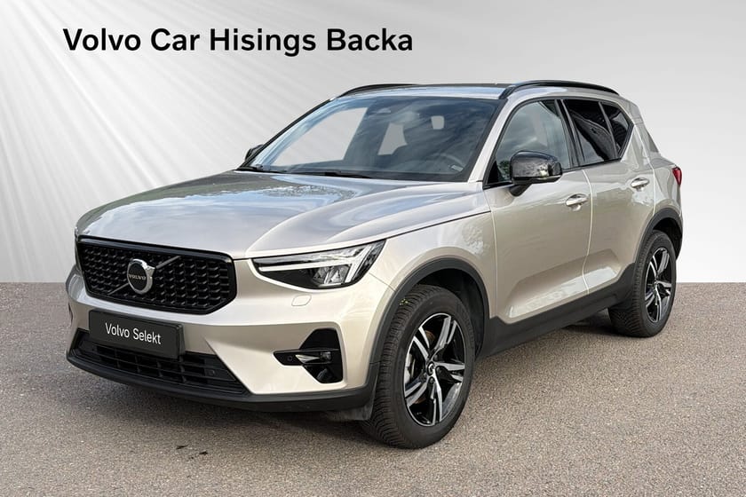 Bild 1 av Volvo XC40 B3 FWD Bensin Plus Dark