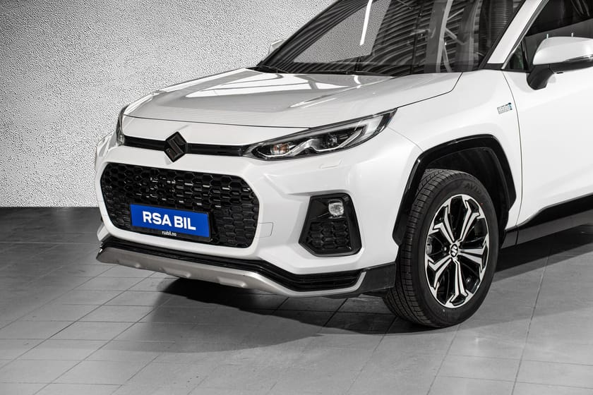 Bilde 2 av Suzuki Across Plug-in Hybrid 2023 E-Four PHEV 306hk GLX First Edition