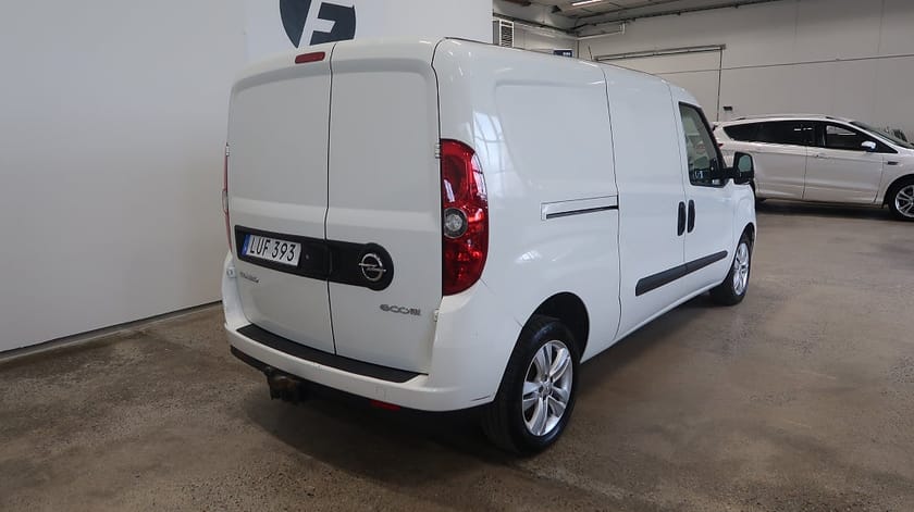 Bild 4 av Opel Combo Van *RÄNTEKAMPANJ 3.45%*Van 2.4t 1.3 CDTI Nyservad Besiktad