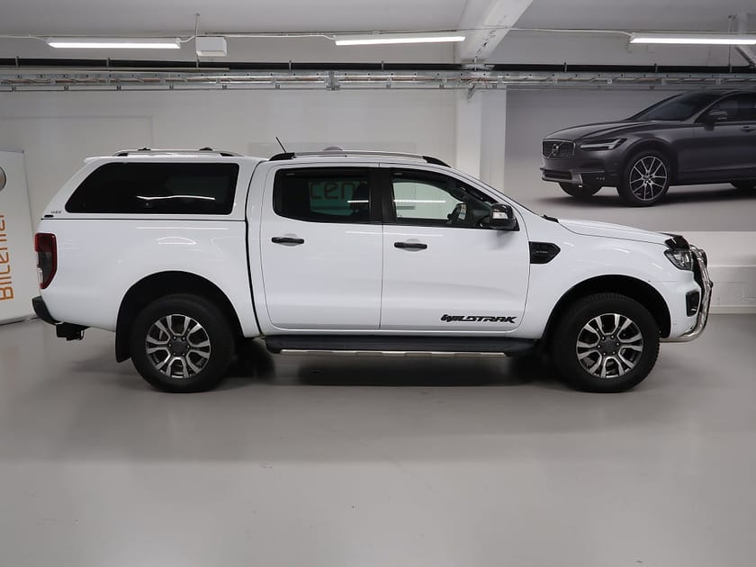 Bild 5 av Ford Ranger Dubbelhytt 2.0 Bi-Turbo 4x4 Wildtrak V-Däck ingår Kåpa-