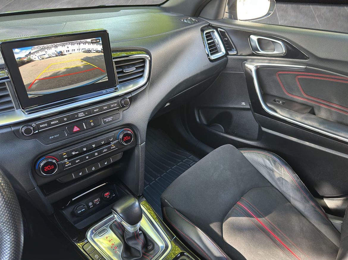 Kia ProCeed GT, bild 13 av 22