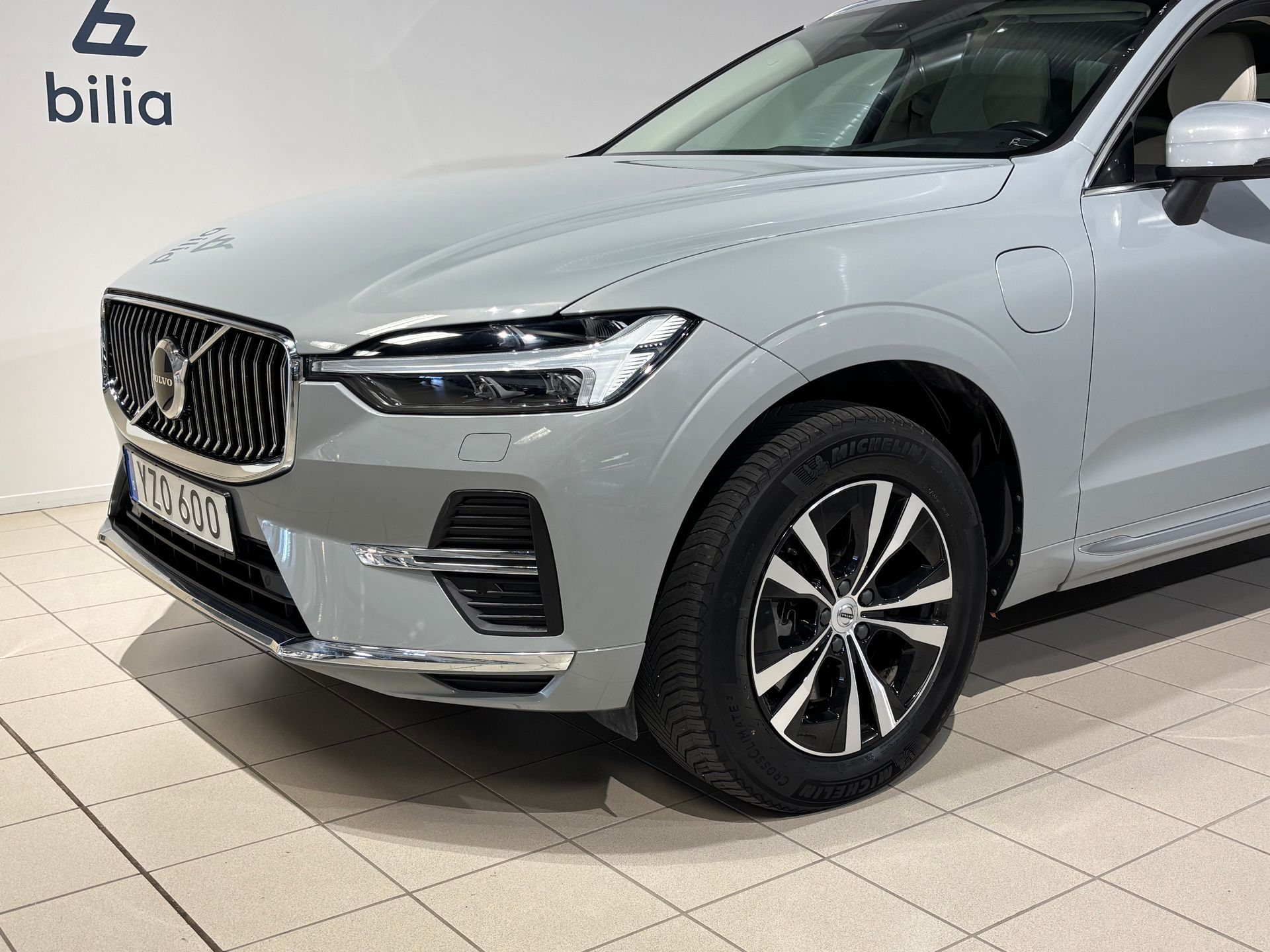 Volvo XC60 Recharge T6 Core Edition 2024, bild 2/10