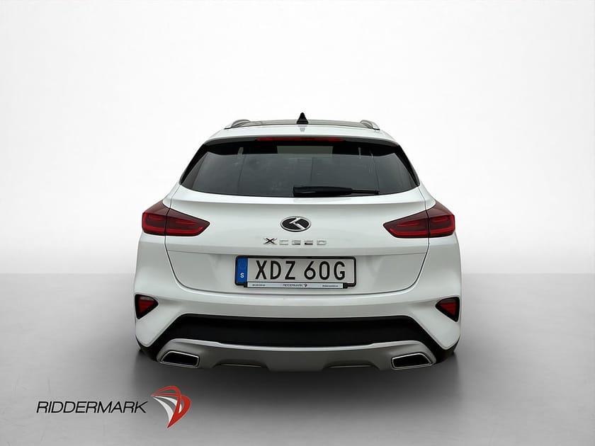 Bild 5 av Kia XCeed Plug-in Hybrid Adv Plus Cockpit Pano Kamera Skinn