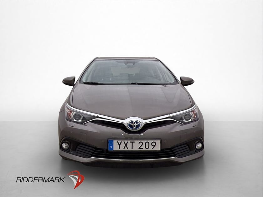 Bild 2 av Toyota Auris Hybrid e-CVT 136hk Kamera Tyg (0.41 l/mil)