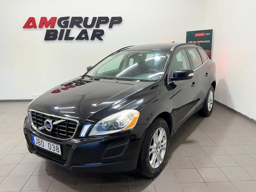 Bild 1 av Volvo XC60 DRIVe Momentum Euro 5