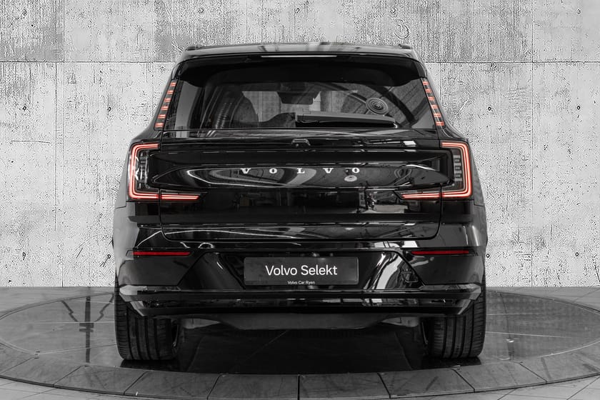 Bilde 5 av Volvo EX90 Twin Motor Performance Ultra 22" Bowers&Wilkins HUD Pixel