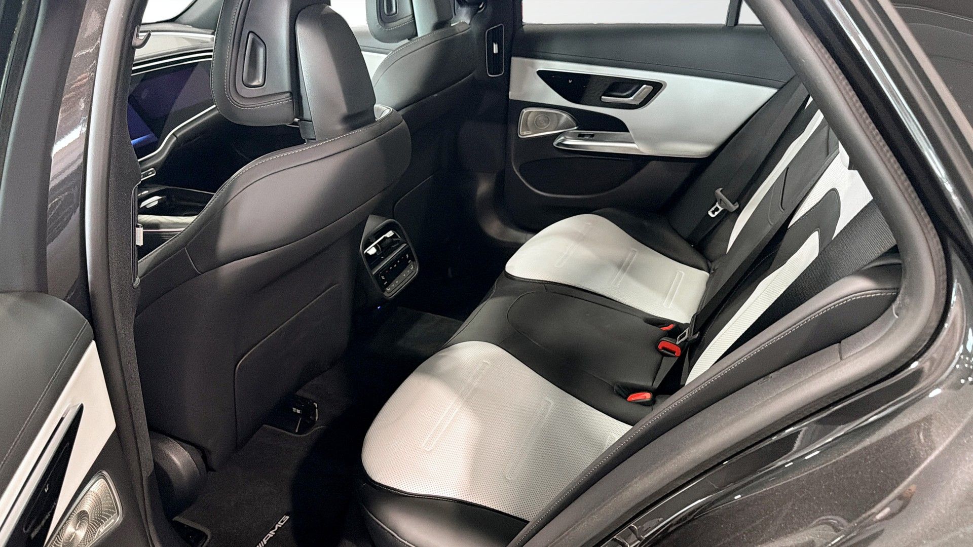 Mercedes-Benz E 2026, bild 6/10