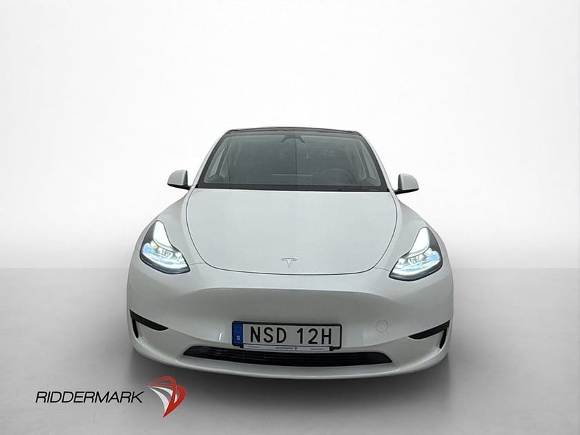 Bild 3 av Tesla Model Y Standard Range RWD