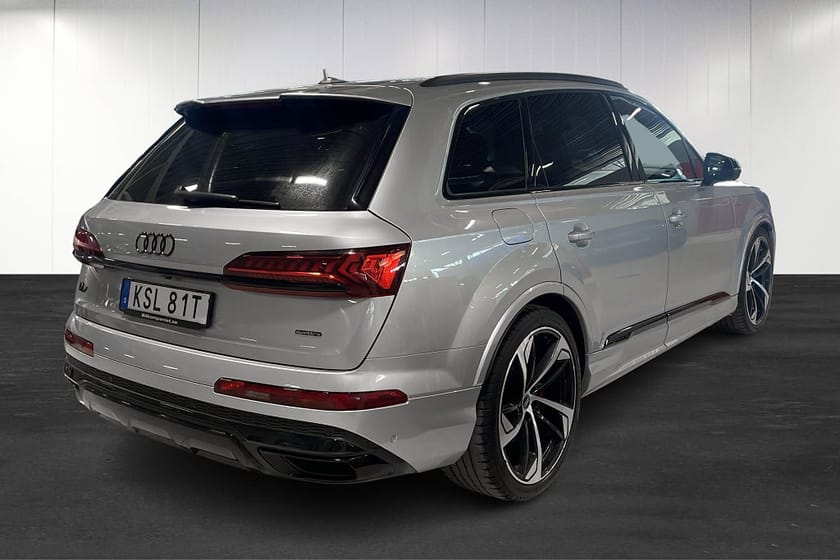 Bild 4 av Audi Q7 50 TDI quattro 7-Seater 7-Sits Competition Plus S Line B&O 360°