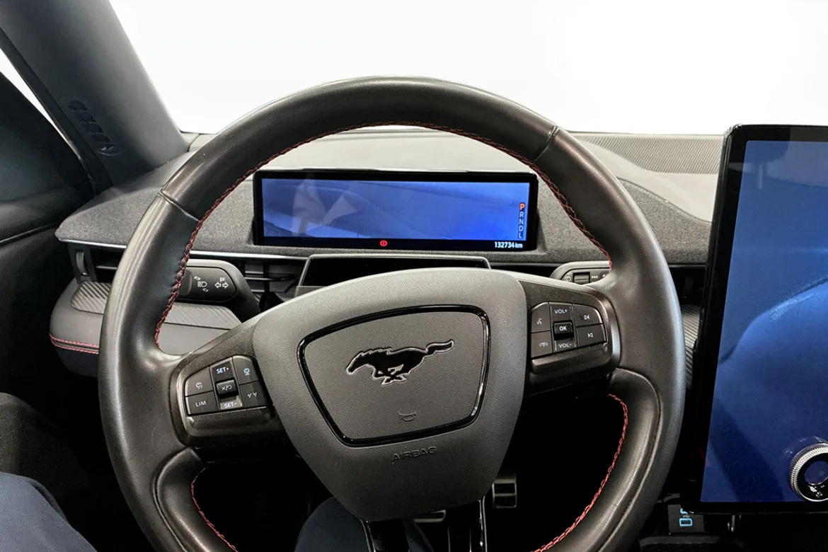 Ford Mustang Mach-E Standard Range AWD