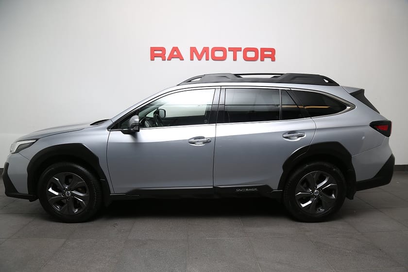 Bild 2 av Subaru Outback 2,5i 169hk XFuel Limited AWD Skinn Drag