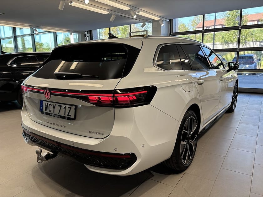 Bild 5 av Volkswagen Passat Variant eHybrid 272hk R-Line Privatleasing 4995kr tom 24/5