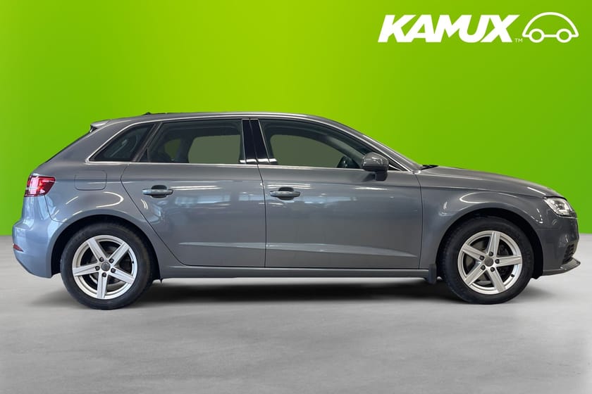 Bild 2 av Audi A3 Sportback 35 TFSI Proline PDC 150HK