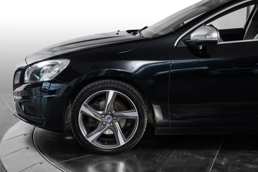 Bilde 4 av Volvo V60 R-Design 2011 D3 Automat/Parkvarmer
