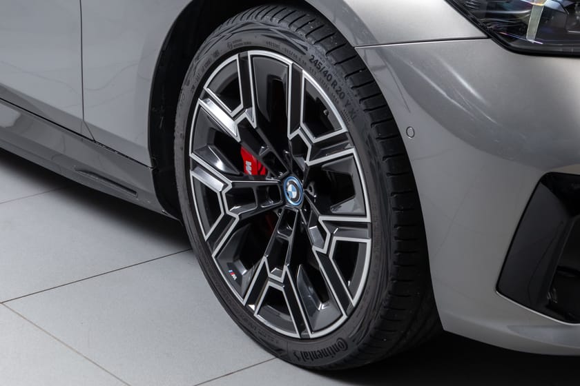 Bilde 3 av BMW i5 xDrive40 Touring M Sport PRO-Krok-Skinn-BSI