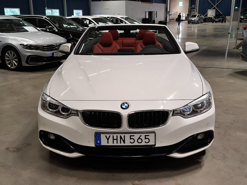 Bild 5 av BMW 428i xDrive Convertible Steptronic Sport line