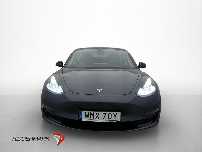 Bild 3 av Tesla Model 3 Long Range AWD Dragkrok Värmepump Pano