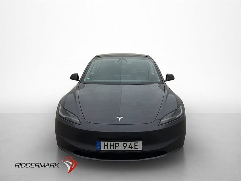 Bild 3 av Tesla Model 3 Long Range AWD Dragkrok Autopilot Värmepump