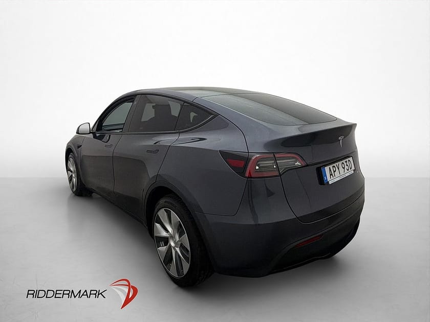 Bild 5 av Tesla Model Y Long Range AWD Pano AP Värmepump