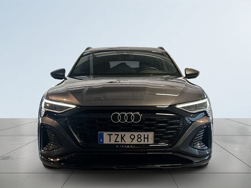 Bild 2 av Audi Q8 Sportback 50 e-tron quattro S-Line B&O/360/Drag/MOMS
