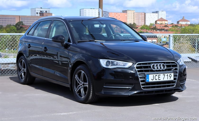 Bild 2 av Audi A3 Sportback 1.4 TFSI FWD 125hk S/V-hjul Sensor bak,