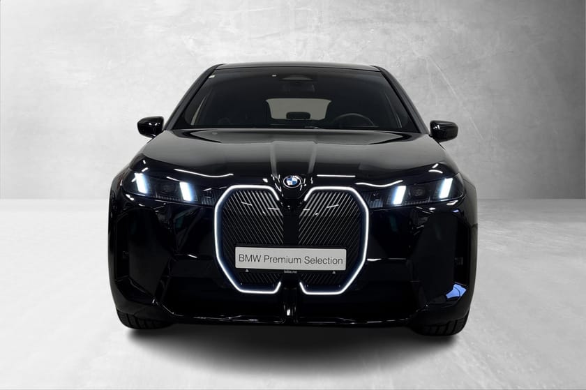 Bilde 2 av BMW iX xDrive60 xDrive60, Fully Charged M Sport, Sky Lounge, H/K ++